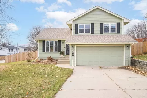 3600 E 43rd St, Des Moines, IA 50317