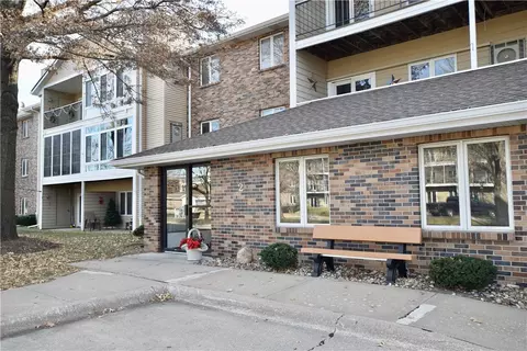 411 SE Delaware Ave #204, Ankeny, IA 50021