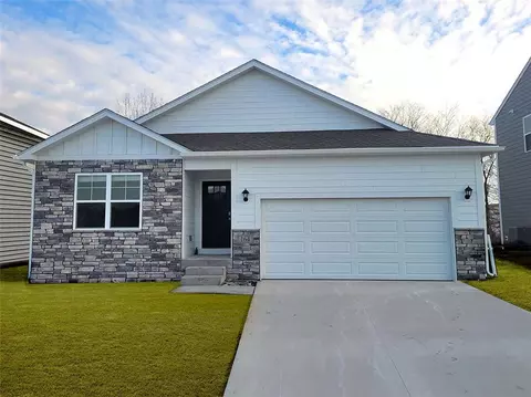 3510 12th Ave SW, Altoona, IA 50009