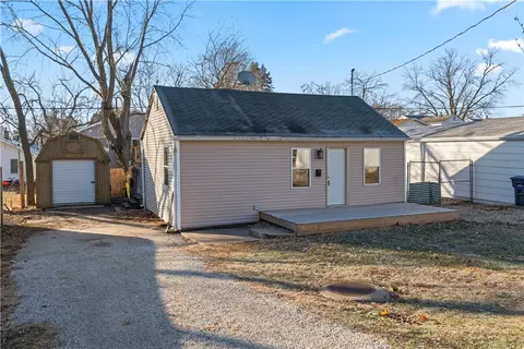 1308 Geil Ave, Des Moines, IA 50315