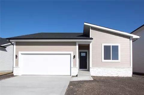 611 NE Oak Ridge Dr, Ankeny, IA 50023