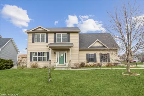 155 SE Hazelwood Dr, Waukee, IA 50263
