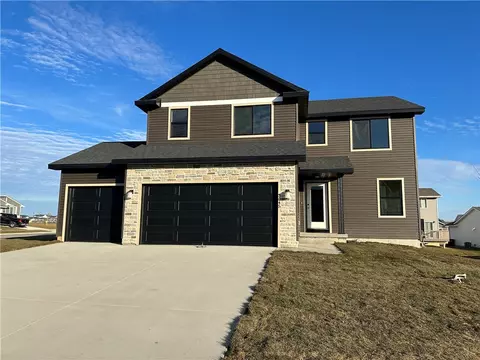 3045 Durham Rd, Waukee, IA 50263