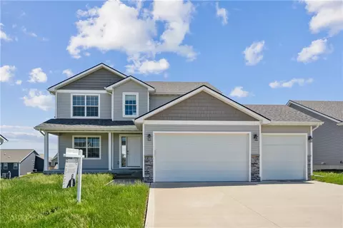 1817 Southbridge Dr, Adel, IA 50003