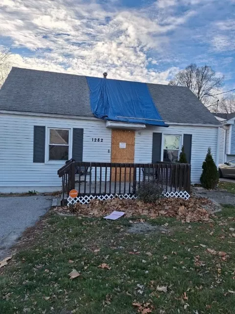 1282 E 37th St, Des Moines, IA 50317