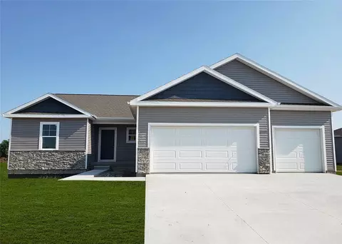 4712 172nd Way, Urbandale, IA 50323