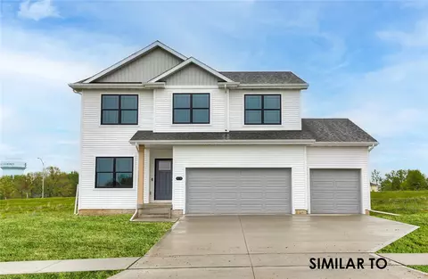 656 91st St, West Des Moines, IA 50266