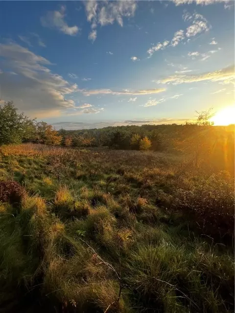 000 Wagon Rd, Stuart, IA 50250