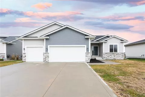 1809 NW Beechwood St, Ankeny, IA 50023