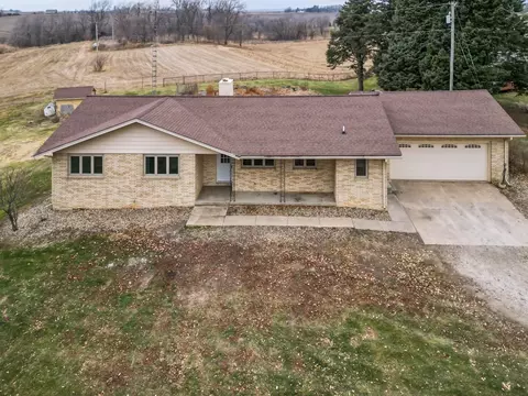2109 2111 Marshalltown Blvd, Marshalltown, IA 50158