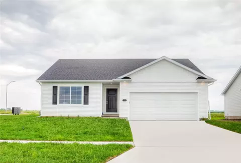 1225 Featherstone Ave NE, Bondurant, IA 50035