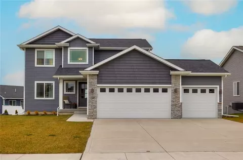 320 NW 1st St, Waukee, IA 50263