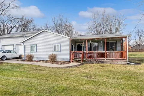 5120 NE 5th St, Des Moines, IA 50313