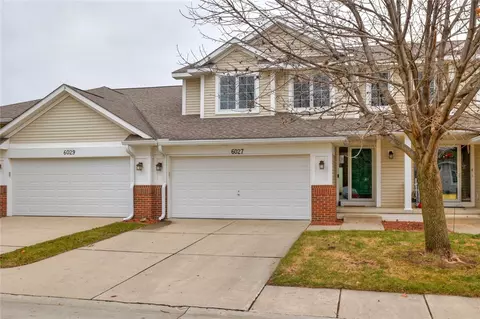 6027 Cottage Dr, Johnston, IA 50131