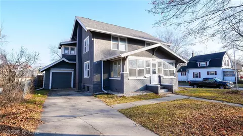 3403 4th St, Des Moines, IA 50313