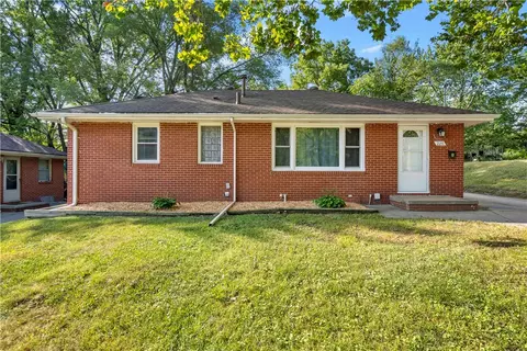226 Park Ave, Des Moines, IA 50315