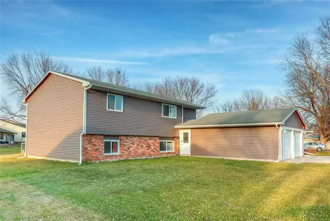 1217 Northridge Rd, Story City, IA 50248