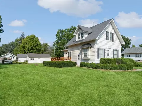 401 S Main St, Melcher Dallas, IA 50062