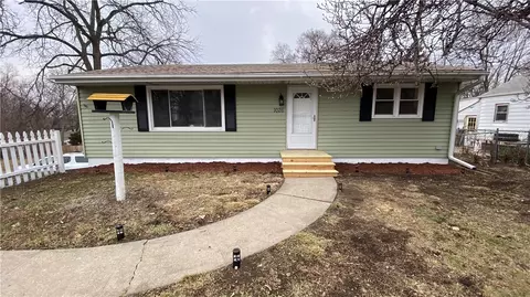 1026 Mckinley Ave, Des Moines, IA 50315