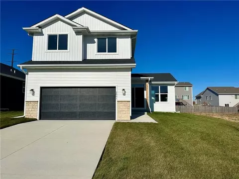 2801 21st St SW, Altoona, IA 50009