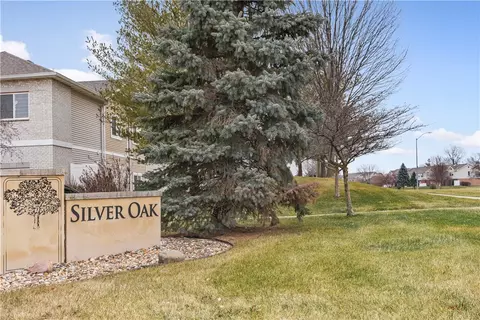 8601 Westown Pkwy #19212, West Des Moines, IA 50266