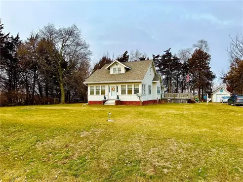 2457 105th St, Van Meter, IA 50261