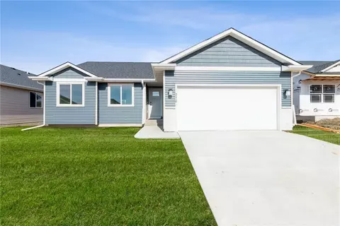 3218 NE 6th Ln, Ankeny, IA 50021