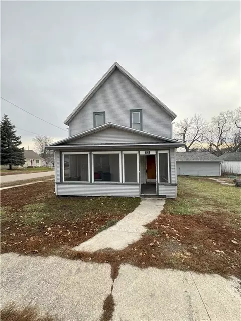 530 Edwards St, Jewell, IA 50130