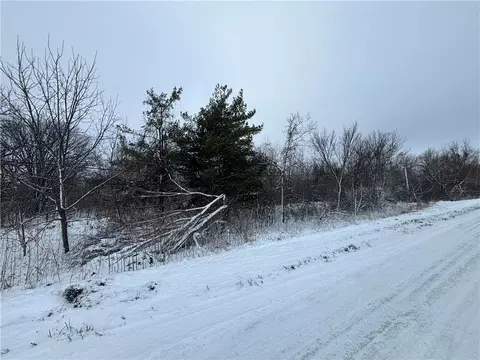 000 Park St, Perry, IA 50220