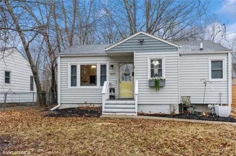 3611 57th St, Des Moines, IA 50310