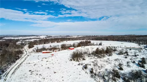 30948 Spring Valley Rd, Davis City, IA 50065