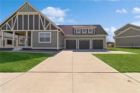 2654 SW 20th Cir, Ankeny, IA 50023