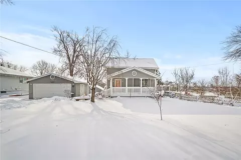 2429 E Douglas Ave, Des Moines, IA 50317