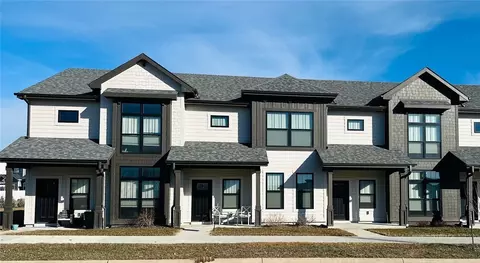2127 SW Chautauqua Ln, Ankeny, IA 50023