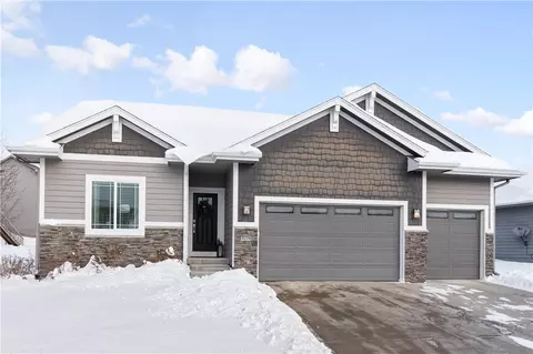 9279 Tamarack Dr, West Des Moines, IA 50266