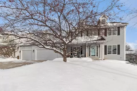 169 58th Ct, West Des Moines, IA 50266