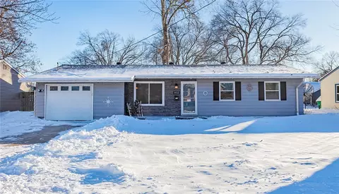 602 4th St SE, Altoona, IA 50009