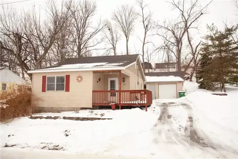 105 E Main St, Mingo, IA 50168