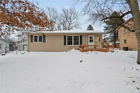 1305 4th Ave SE, Altoona, IA 50009