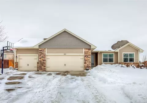502 SW 40th St, Ankeny, IA 50023