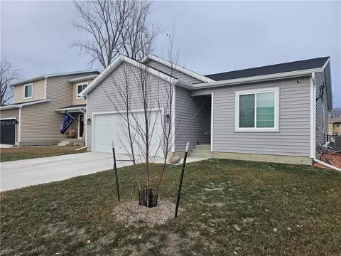 503 Ironwood Ave, Woodward, IA 50276