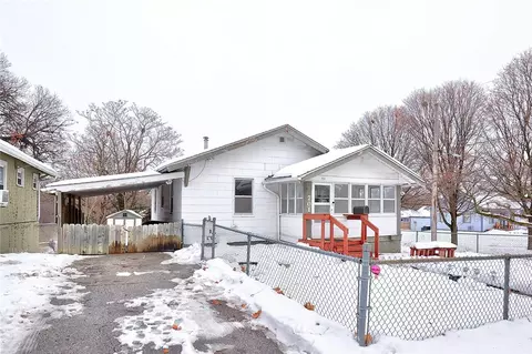 701 26th St, Des Moines, IA 50312