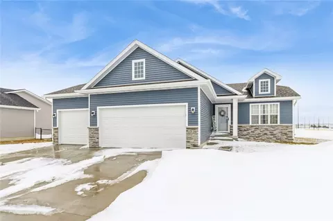 1516 NE 2nd St, Stuart, IA 50250