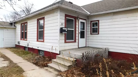 421 Mamie Eisenhower Ave, Boone, IA 50036