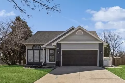 2741 NW Park Ln, Ankeny, IA 50023