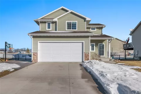 1417 Lyndale Dr, Polk City, IA 50226