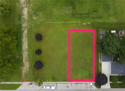 321 SE 2nd St, Ogden, IA 50212