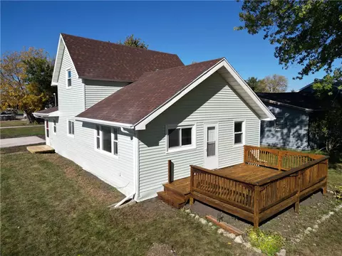 101 NE 3rd St, Melcher Dallas, IA 50163