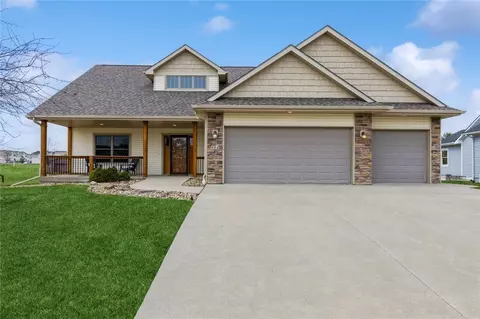 904 SE Trail Ridge Rd, Grimes, IA 50111