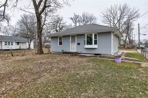 1801 12th St, Des Moines, IA 50314